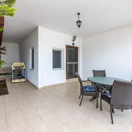 Sea View Duplex Private In Bodrum Gundogan 4* 京多安